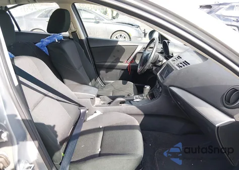 2013 Mazda Mazda3 из США, поврежденный, VIN JM1BL1L71D1751977